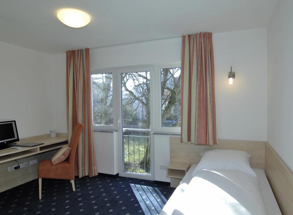 Landhaus Sixtmuehle Hotel Taufkirchen  Room photo